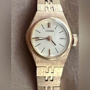 Citizen vintage ladies wrist watch